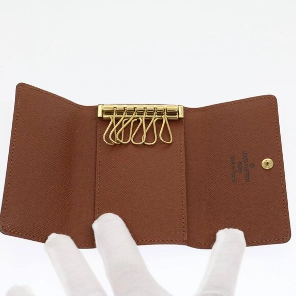 LOUIS VUITTON Monogram Multicles6 Key Case - Picture 7 of 15